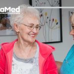 Opieka nad seniorem — wsparcie osoby starszej w codziennym życiu